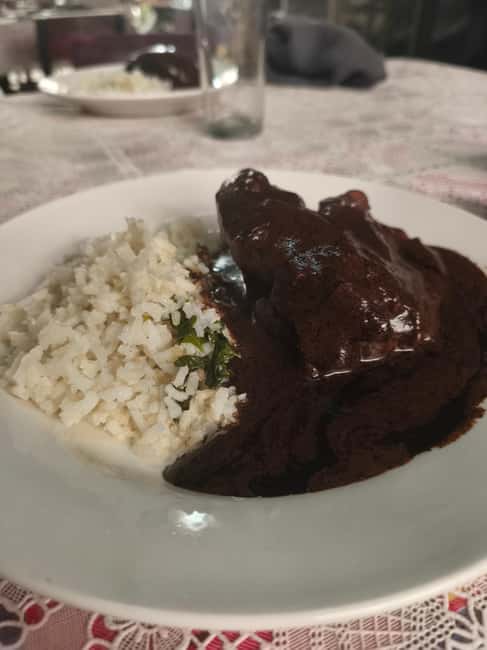 Oaxaca: Traditional Oaxacan Cooking Class - Chocolate and bread begin the meal