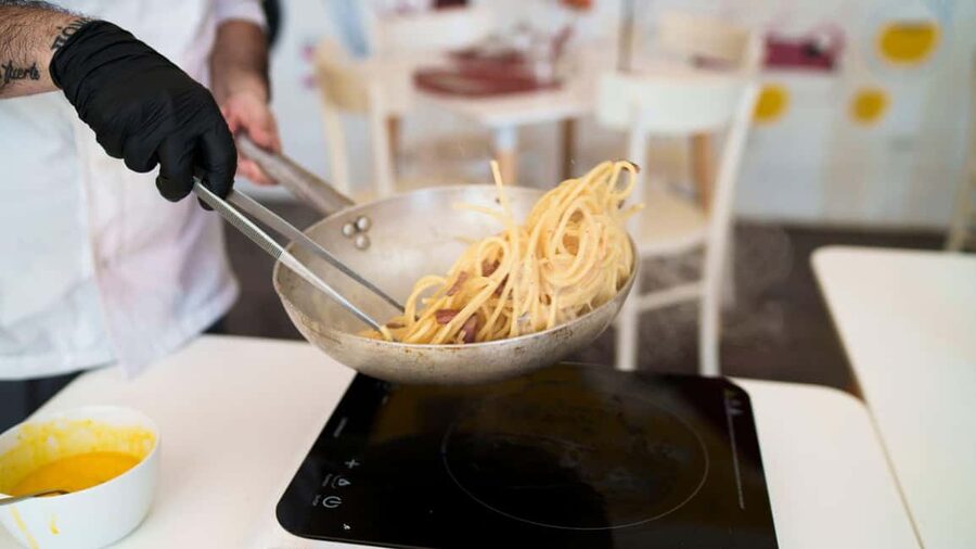 Olbia: cooking class on real pasta carbonara - A practical verdict for Olbia food lovers