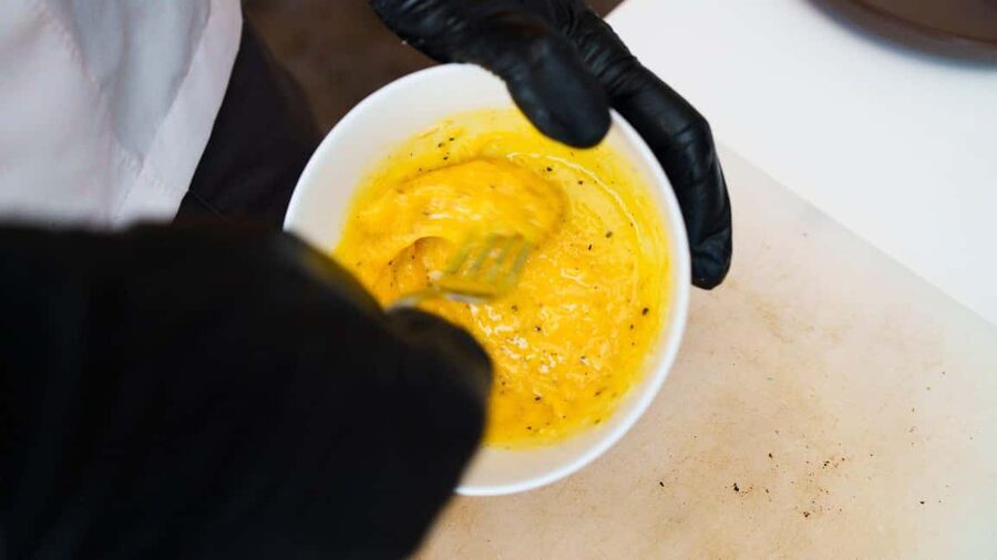 Olbia: cooking class on real pasta carbonara - Meeting the chef and setting expectations
