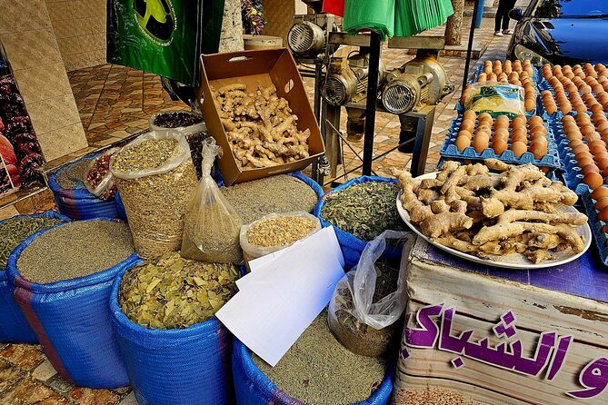 Old local Market visit+Moroccan cooking class with a local family - Why this Casablanca cooking class feels different
