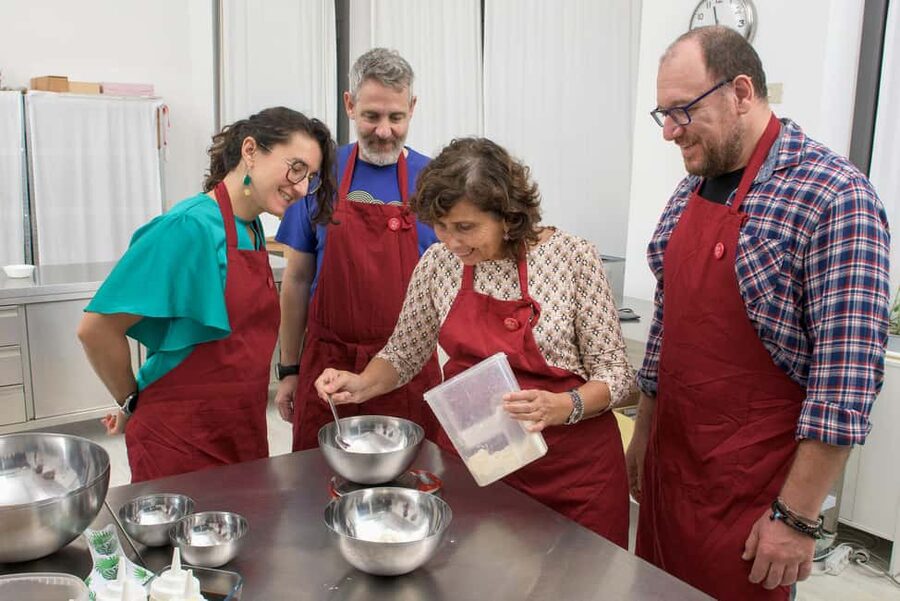 only in ITALIAN - International aperitif + cooking class in Italian - Un aperitivo per rompere il ghiaccio