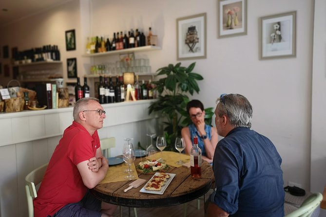 Orecchiette Cooking Class and Wine Pairing in Lecce - What you actually eat after making the pasta