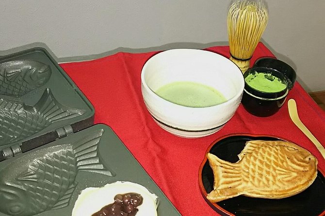 Osaka Cooking Class: Okonomiyaki &Japanese cuisines experience - Why this class feels different from a restaurant meal