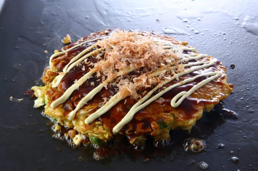 Osaka: Cooking Class & Sake Tasting with Local Market Visit - Drinks keep the four hours relaxed