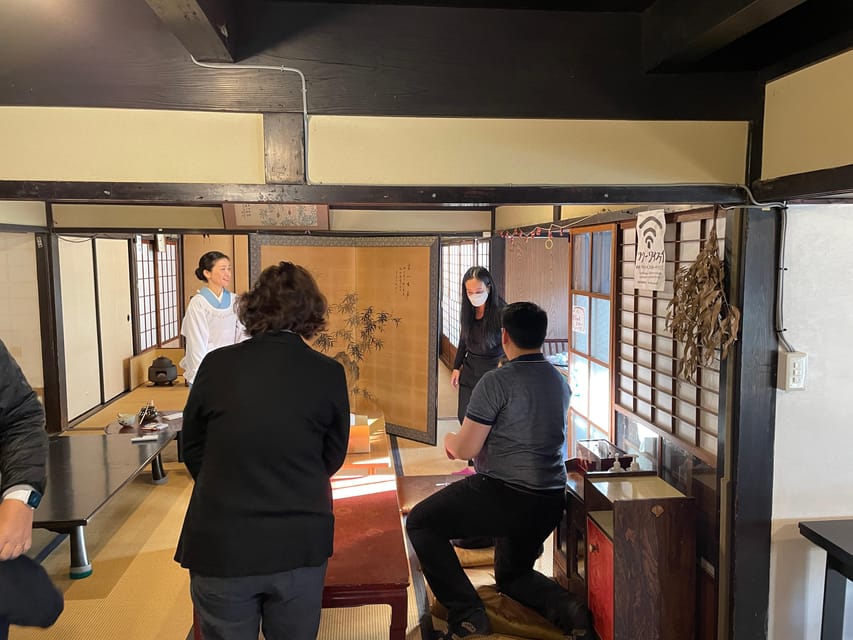 Osaka : Exclusive Tea Ceremony & Wagashi Cooking - Kimono photos and Kyoto textiles after the ceremony