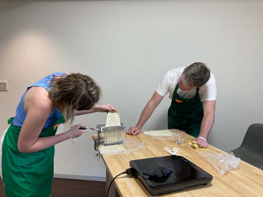 Osaka: Ramen and Gyoza Cooking Class in Dotonbori - What makes this class worth your time