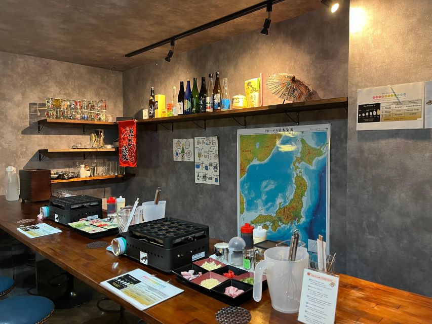 Osaka Sake Tasting with Takoyaki Cooking - What the small group changes