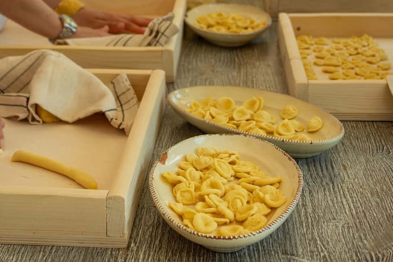 Ostuni: Orecchiette in a masseria - pasta making and tasting - The meal includes much more than your pasta