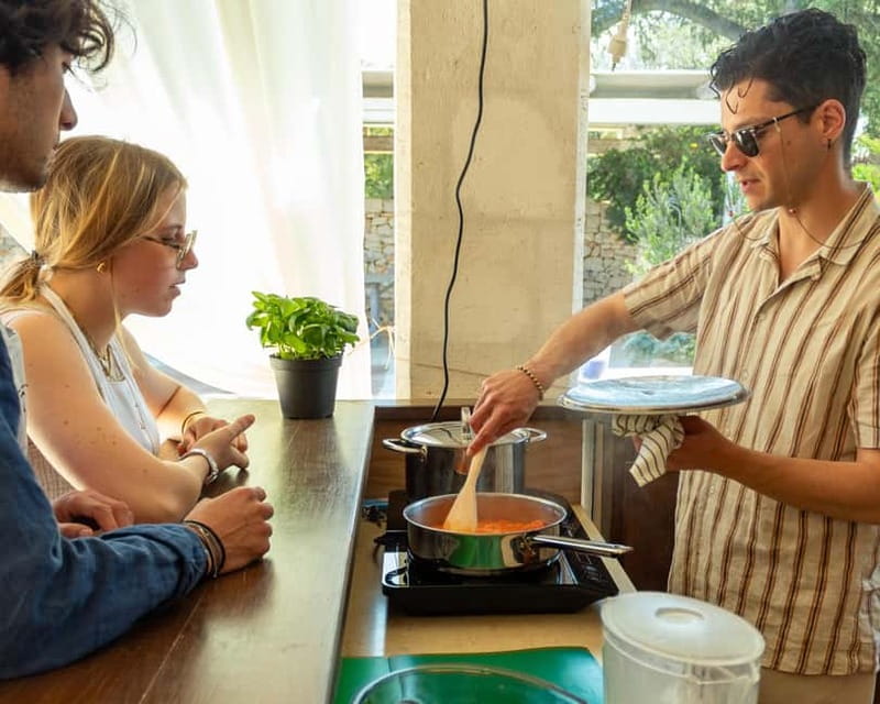 Ostuni: Orecchiette in a masseria - pasta making and tasting - How the timing affects your day