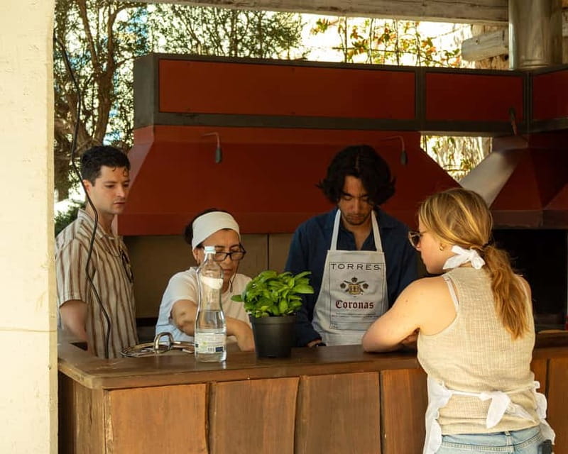 Ostuni: Orecchiette in a masseria - pasta making and tasting - What happens when you arrive at Casina Vitale