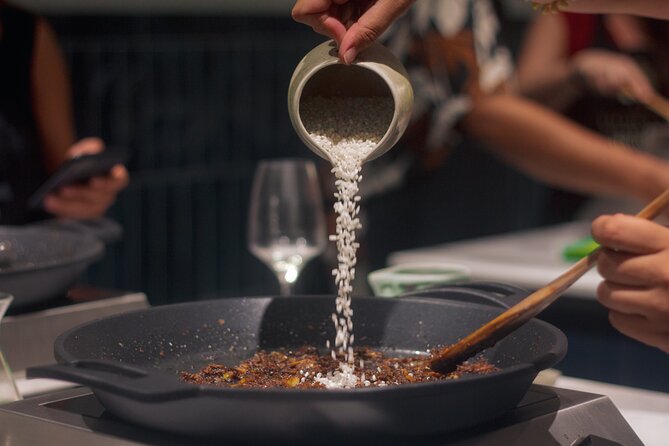 Paella Cooking Class in Madrid with Bottomless Wine Pairing - Who will enjoy this Madrid cooking class?