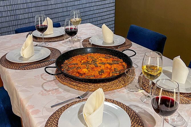 Paella Cooking Class, Wine Tasting & Central Market in Valencia - How the experience compares with a restaurant meal