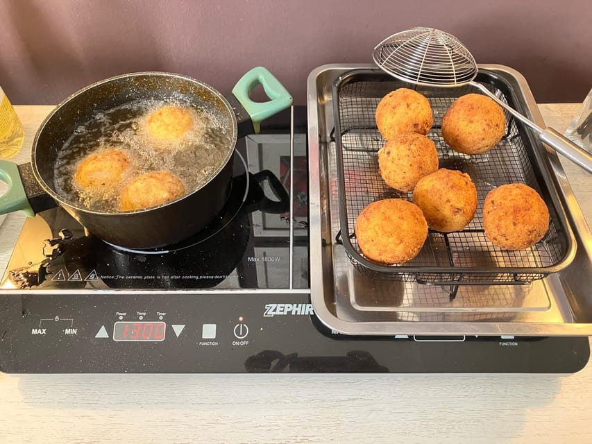 Palermo: Shopping at Capo Market and Sicilian Cooking Class - Key points to know before booking