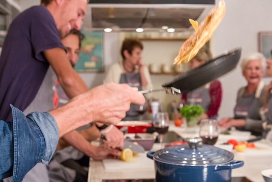Palma de Mallorca: Spanish Cooking Experience - The Spanish menu: tortilla, paella, and crema catalana