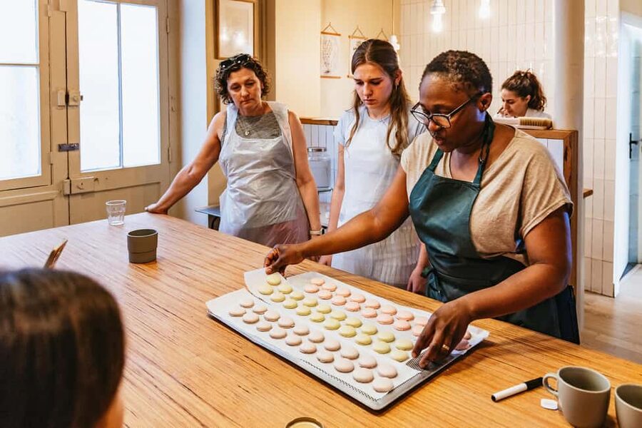 Paris: French Macaron Culinary Class with a Chef - Finding Maison Fleuret School at the grey door