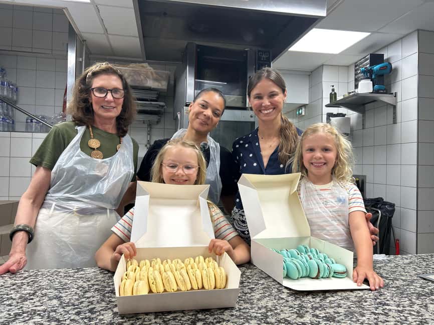 Paris: Macaron Baking Class - Choosing Colors and Flavors