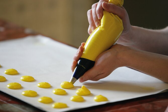 Paris Macarons Small-Group Baking Class with a Chef - Choosing Flavors, Colors, and Shapes