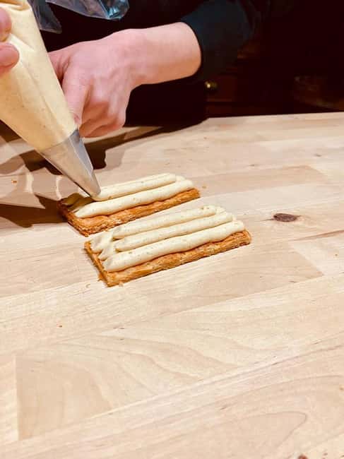 Paris: Millefeuille baking class with a chef - Working beside a professional pastry chef