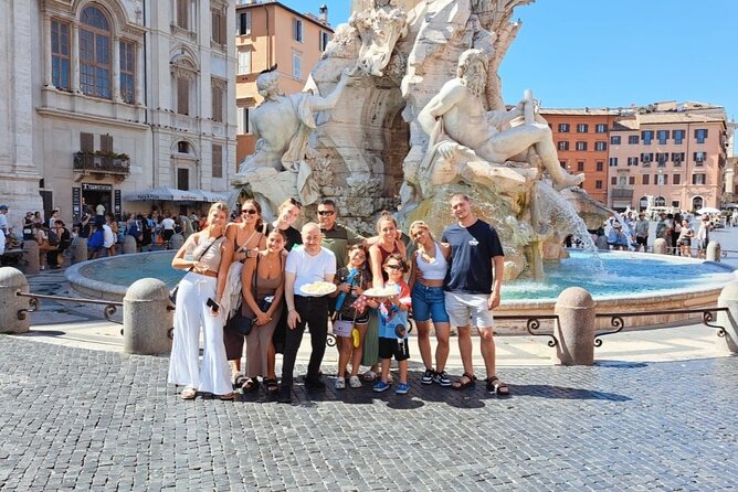 Pasta and Tiramisu Cooking Class in Rome, Piazza Navona - Lunch with a Piazza Navona view