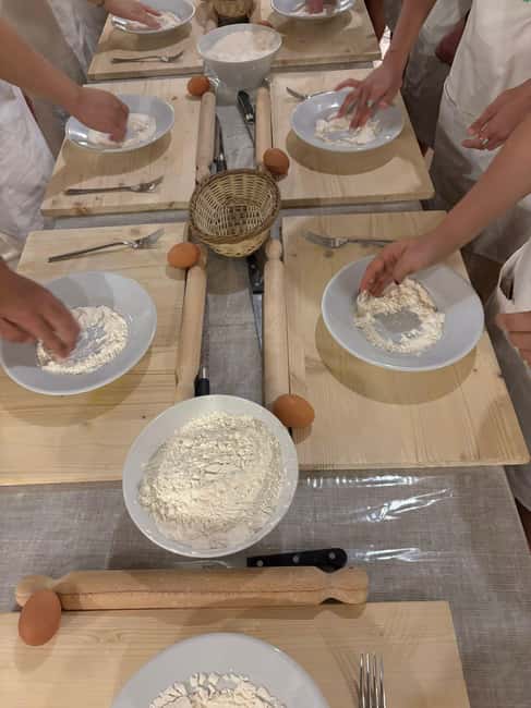 Pasta and tiramisù Cooking class with Wine at Piazza Navona - Tips for getting the most from the two hours