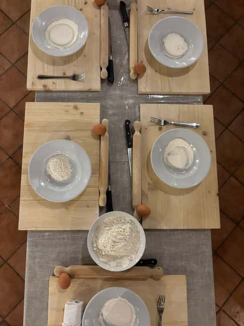 Pasta and tiramisù Cooking class with Wine at Piazza Navona - The chefs make the difference