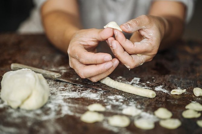 Pasta Fresca Hands-on Cooking Class with a Local in Como - Key points at a glance