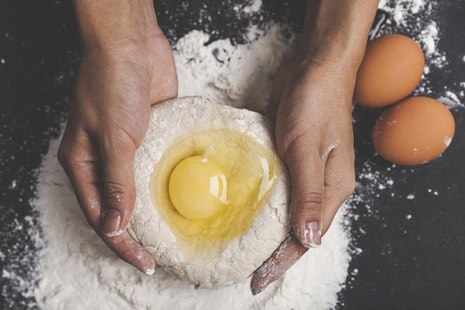 Pasta Fresca Hands-on Cooking Class with a Local in Como - From worktable to informal lunch