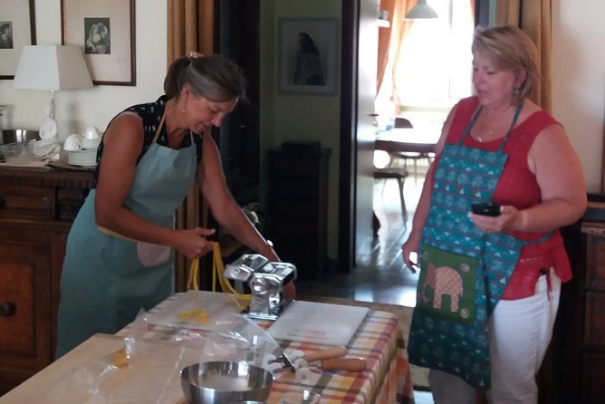 Pastamama, Home Cooking Classes at Grace's Home - Tagliatelle and tortelloni, two Bologna classics