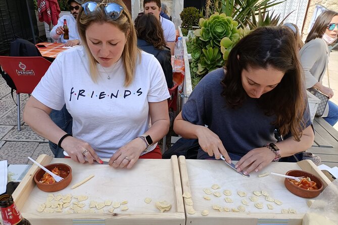 People of Bari unusual guided tour with pasta making at Grandma house - Meeting the pasta makers at Grandma’s house
