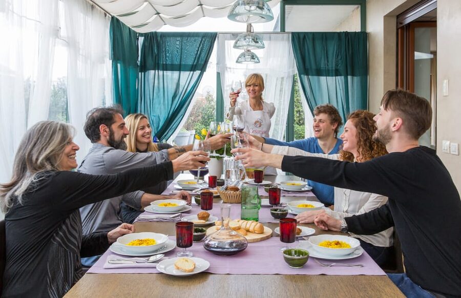 Pescara: Private Cooking Demo & Meal at a Local's Home - Language support and conversation