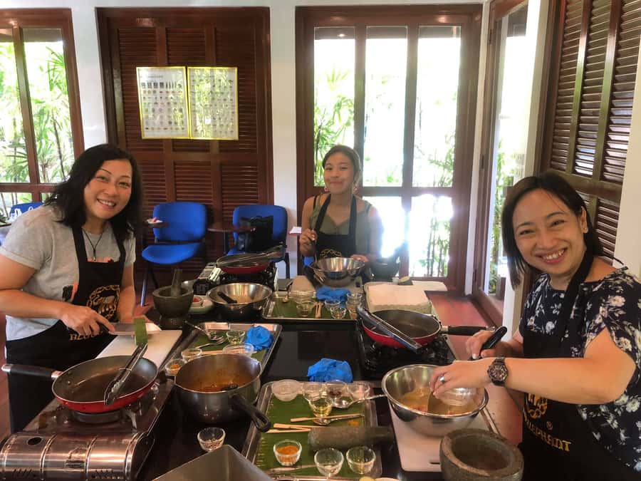 Phuket - Blue Elephant Thai Cooking Class with Market Tour - The weekly menus are a reason to choose your date carefully