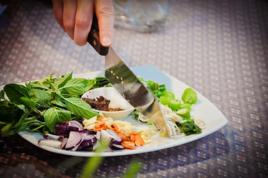 Phuket: Half Day Easy Thai Cooking Class & Local Market Tour - Hands-on cooking, not just a demonstration