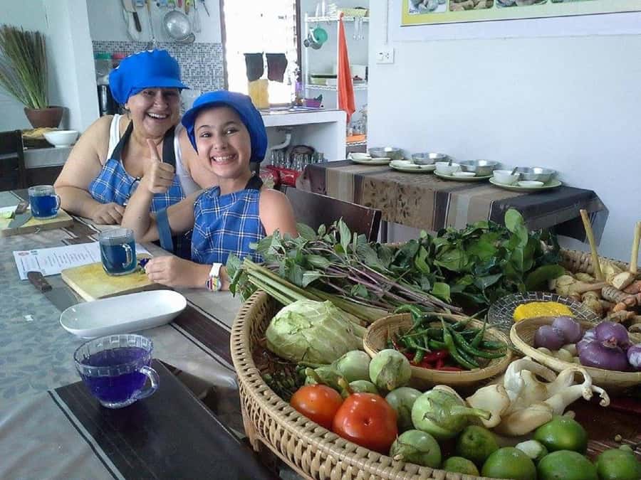Phuket: Half Day Easy Thai Cooking Class & Local Market Tour - Should you book Phuket Easy Thai Cooking?