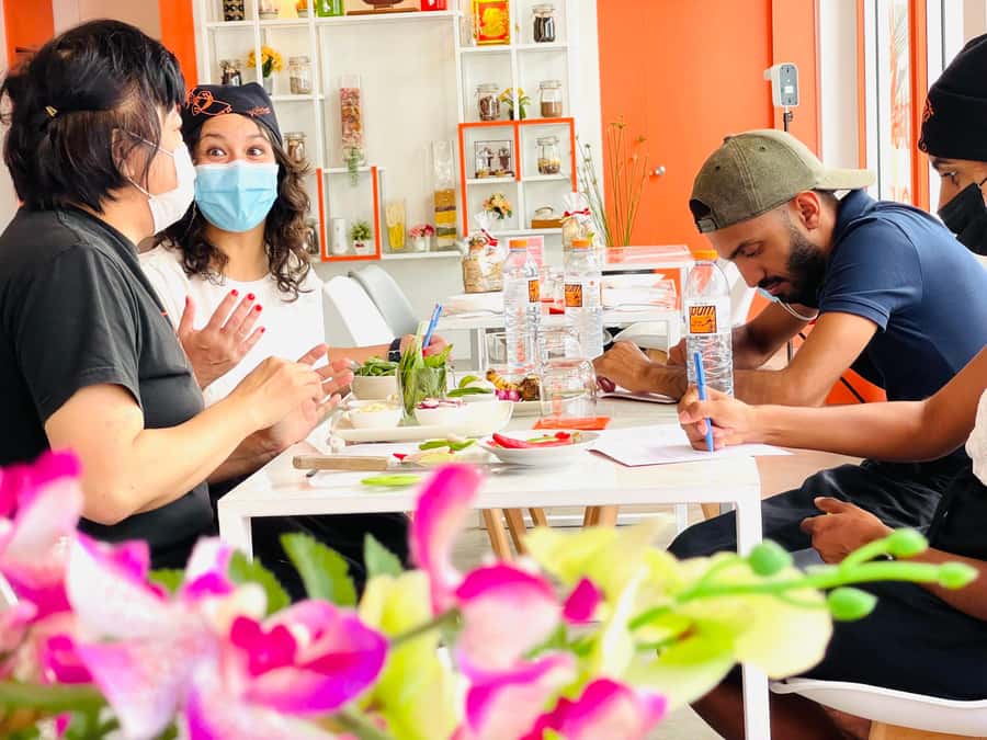 Phuket: Pum Thai Cooking School with Meal - Starting with a local market visit