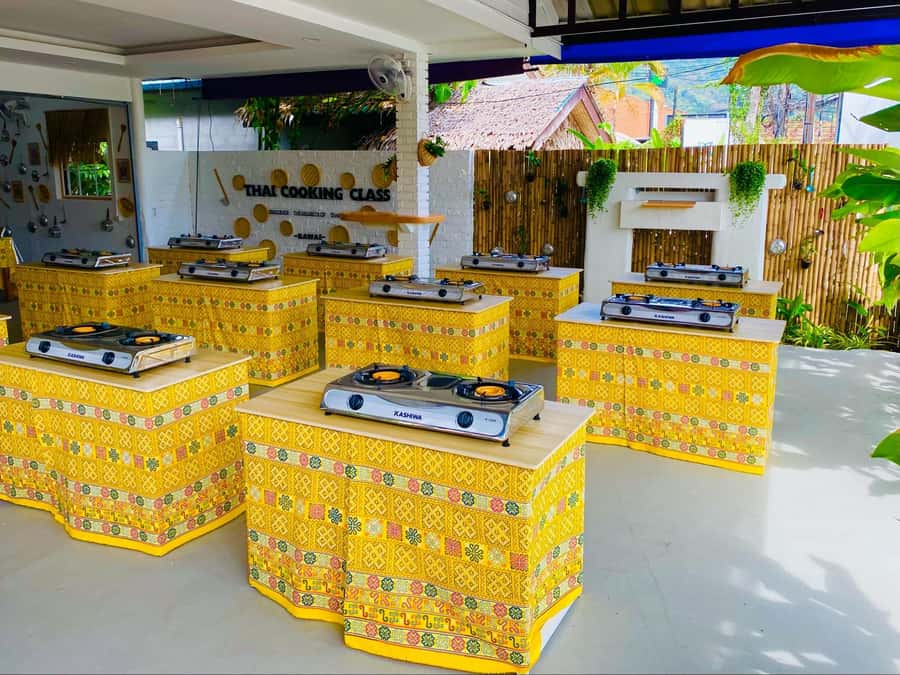 Phuket: Rawai Thai Cooking Class with Local Chef - Tropical fruit before the cooking begins