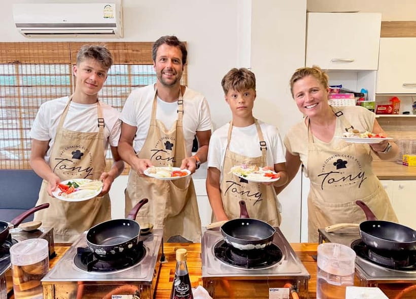 Phuket: Thai Cooking Class with 4 Dishes and Market Visit - Key points to know before you book