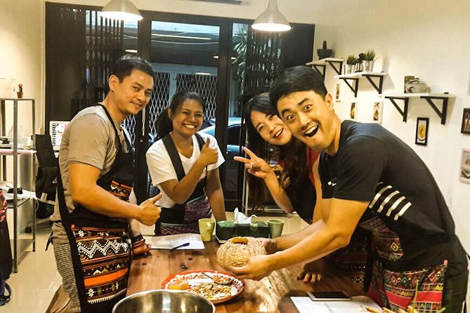 Pink Chili - Thai Cooking Class and Market Tour in Bangkok - Key points to know before booking