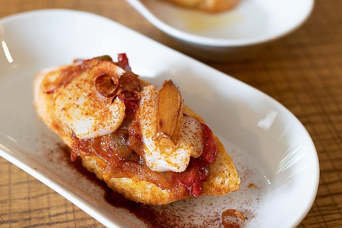 Pintxos and Tapas Cooking Class in Bilbao - Drinks, cheese, and the dinner question