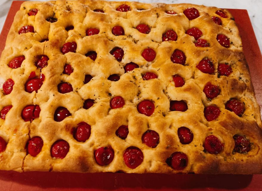 Pizza and Tiramisu Cooking Class with Wine in Milan - Timing, cancellations, and practical planning
