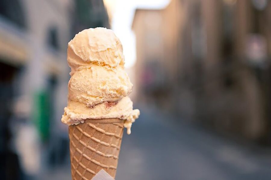 Pizza & Gelato: Cooking Class in central Florence - Who should book this Florence cooking class?