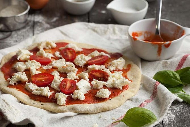 Pizza & Gelato Making Cooking Class in Florence - Key points at a glance