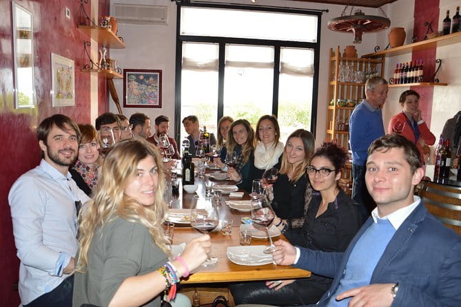 Pizza & Gelato Making Cooking Class in Florence - Venue differences and practical comfort