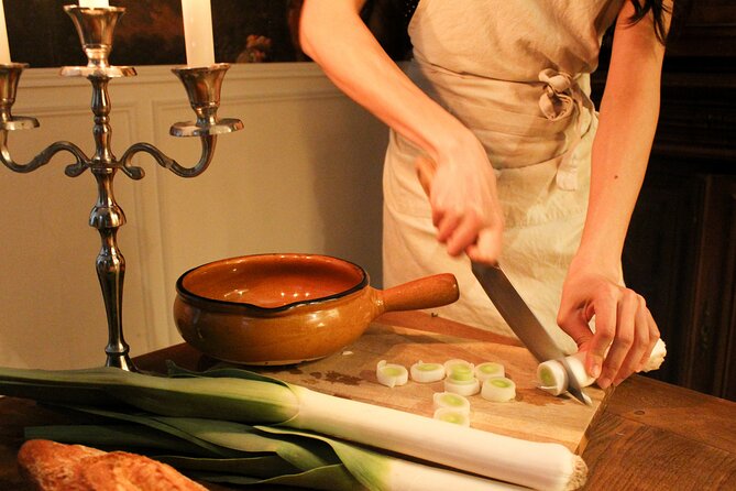 Plant-based French Cooking Class in Historic Bordeaux Apartment - Tomato Tarte Tatin and other plant-based French dishes