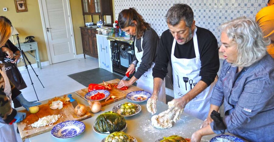 Pontevedra: Galician Cooking Class with Chef Instructor - Learning recipes passed down through family