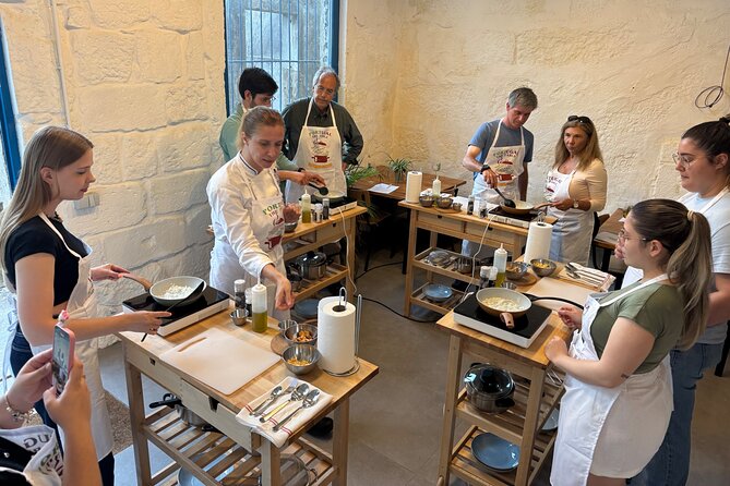 Porto Hands On Cooking Class-3 course-wine included-trained chef - A friendly kitchen rather than a cooking theater