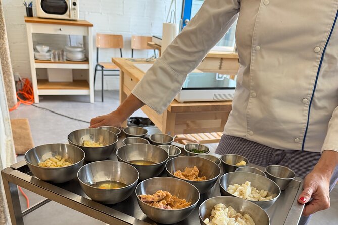 Porto Hands On Cooking Class-3 course-wine included-trained chef - Why the $114.13 price can be good value