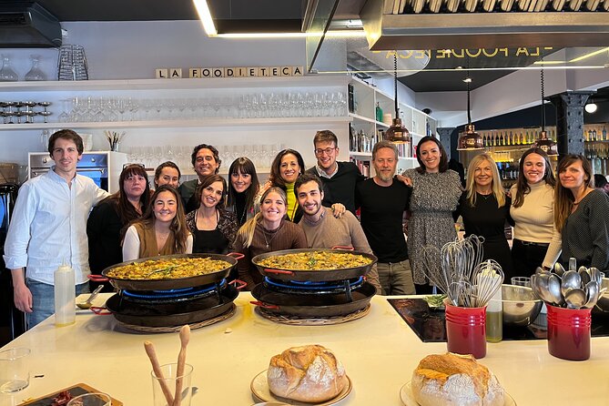 Premium Cooking Class in Designer Loft: Paella & Spanish Tapas - Cooking together, with wine or soft drinks