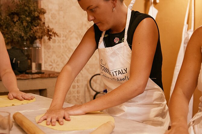 Premium Pasta and Gelato Cooking Class in Florence - Making ravioli from the beginning