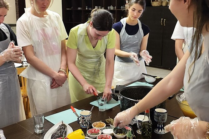 Private 2 Hour Cooking Class with the Locals in Amman - Who will enjoy this class most