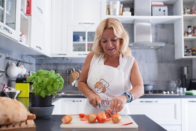 Private cooking class at a Cesarina's home with tasting in Bergamo - Pizzoccheri, risotto, or lasagna on your plate